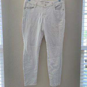 White Skinny Jeans